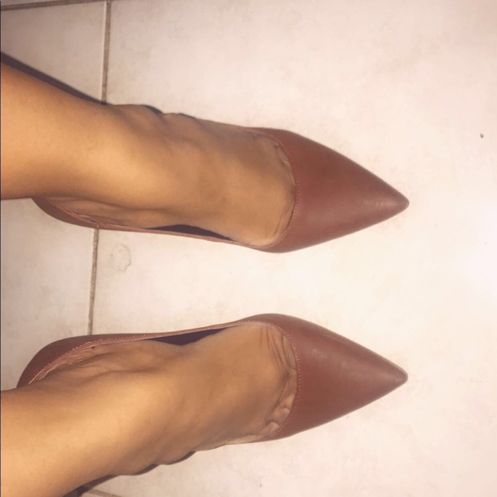 BCBGeneration Oslo pumps 9M, used, wore it once.